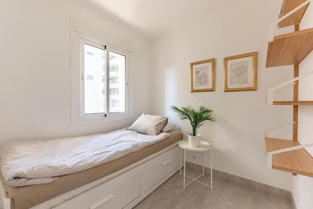 Leilighet Larycorte, Beautiful 3bdr Beachfront *