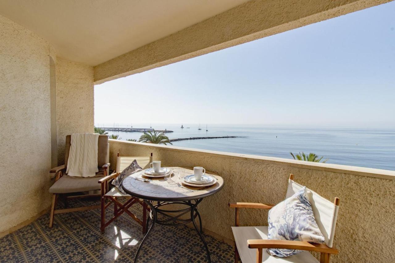 Leilighet Larycorte, Beautiful 3bdr Beachfront